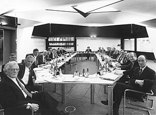 Council approves the VLT