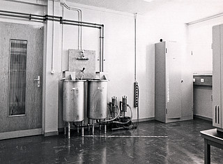 Photographic chemical lab