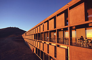 The Paranal Residencia