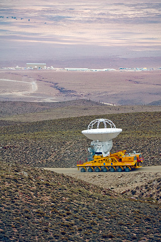 An ALMA antenna en route to the plateau of Chajnantor for the first time