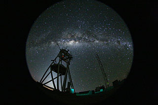 Cerro Armazones de noche