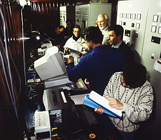 Testing the VLT Power Generators