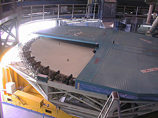 Installation of the M1 cell and mirror