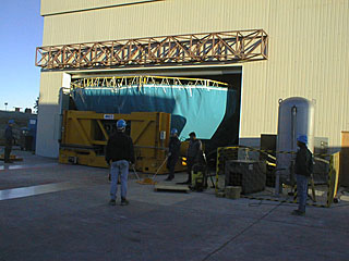 Mirror Installed on First VLT Unit Telescope