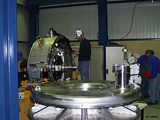 ISAAC at Paranal during the integration phase