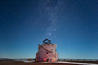 Starlight brilha Acima de Paranal 