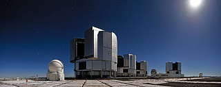 All Four VLT Unit Telescopes Working as One