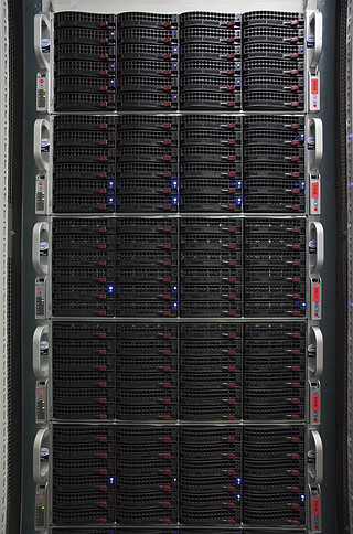 Hardware for ESO’s Science Archive