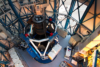 The VLT Survey Telescope (VST)