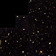 Hubbleovo jižní hluboké pole (HDFS) – mnohonásobné okno do vesmíru