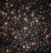 Imagen del Hubble del cúmulo globular de estrellas NGC 3201 (sin anotaciones)