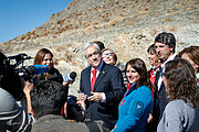 El Presidente de Chile, Sebastián Piñera, habla en La Silla