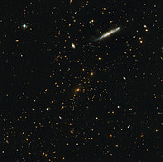 O enxame de galáxias RCS2 J2327
