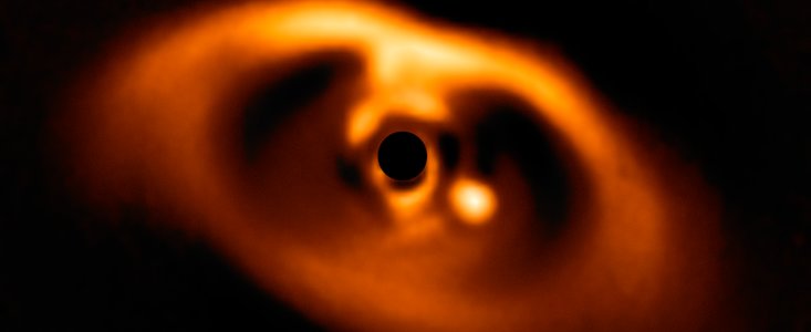 SPHERE:s bild av den nyfödda planeten PDS 70b