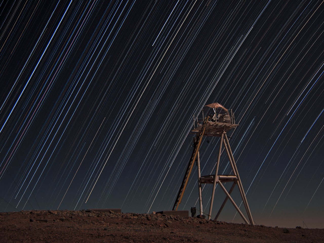 star trails wallpaper