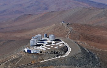 Mounted image 011: An aerial view of the Paranal Observatory in Chile