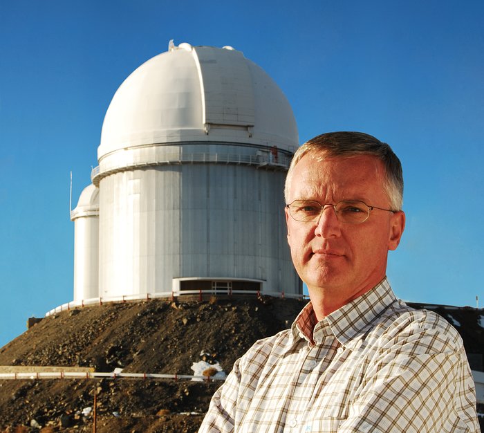 Prof. Tim de Zeeuw visiting La Silla Observatory