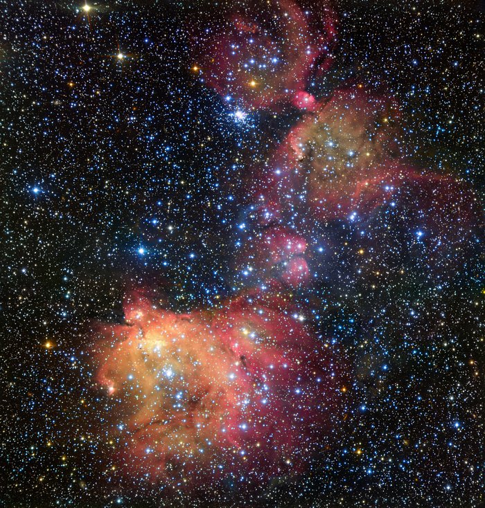 La nube di gas incandescente LH 120-N55 nella Grande Nube di Magellano
