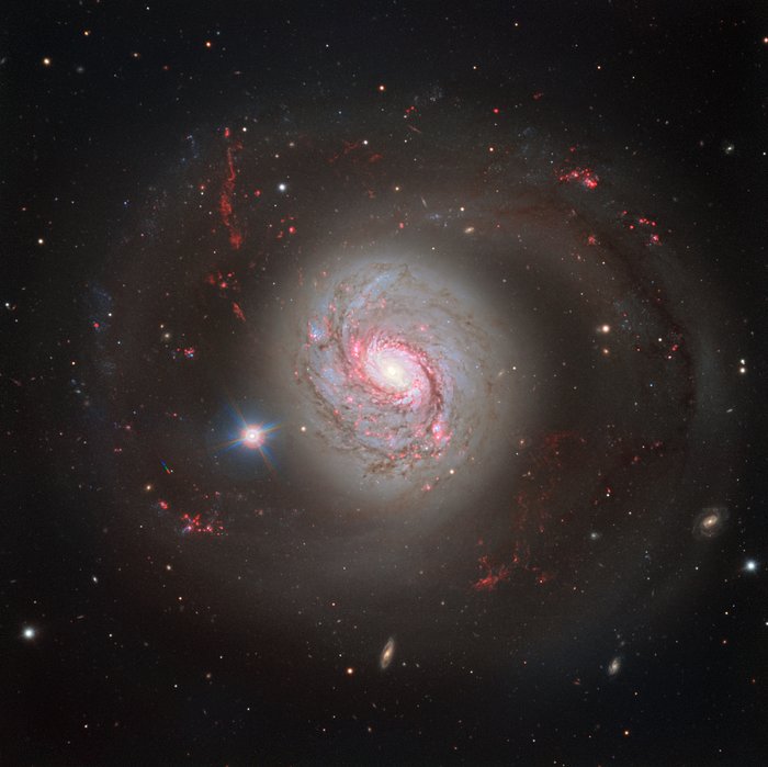 La deslumbrante galaxia Messier 77