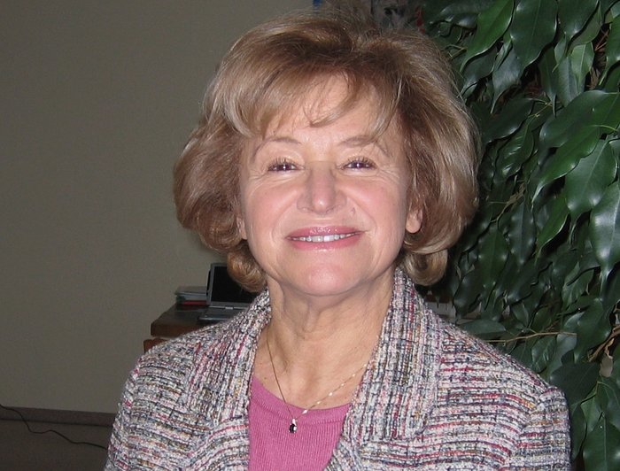 Dr. Catherine Cesarsky