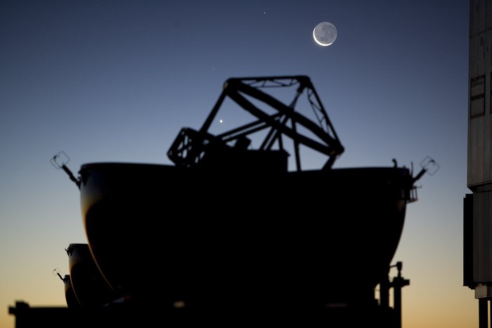 The Moon over one VLT Auxiliary Telescope