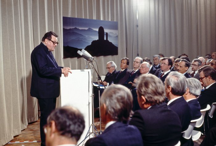 Franz-Josef Strauss during ESO HQ inauguration