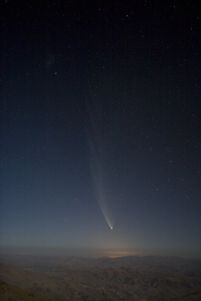 Comet McNaught over La Silla