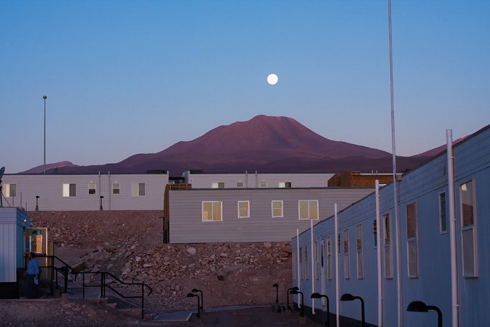 Moonrise over the ALMA Operations Support Facility