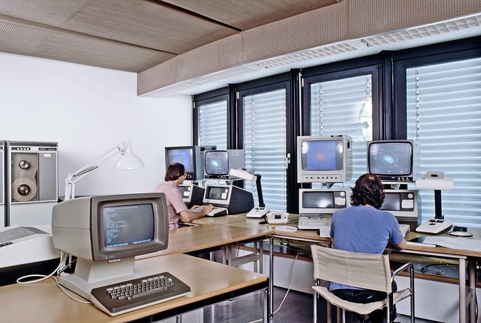 MIDAS user room in 1980