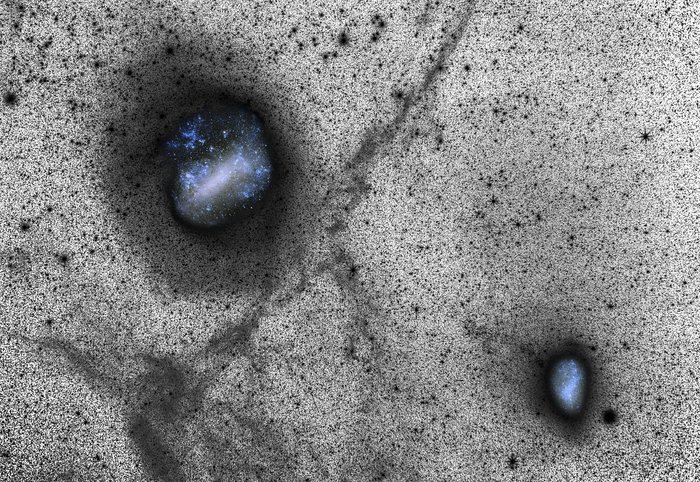 Langzeitbelichtung der Großen und Kleinen Magellanschen Wolken