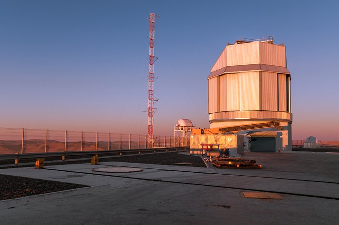 Telescopio de Rastreo del VLT