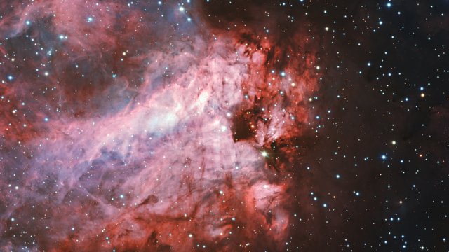 Stjärnbildning pågår: Messier 17 i närbild