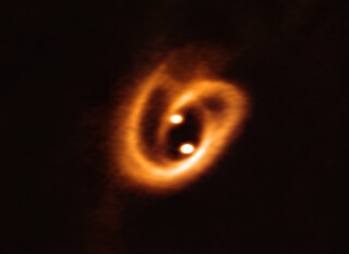 A Cosmic Pretzel | ESO