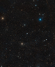 Weitfeldaufnahme der Himmelsregion um die Galaxie NGC 3783