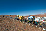 The MUSE instrument makes the final ascent to the Very Large Telescope at ESO’s Paranal Observatory