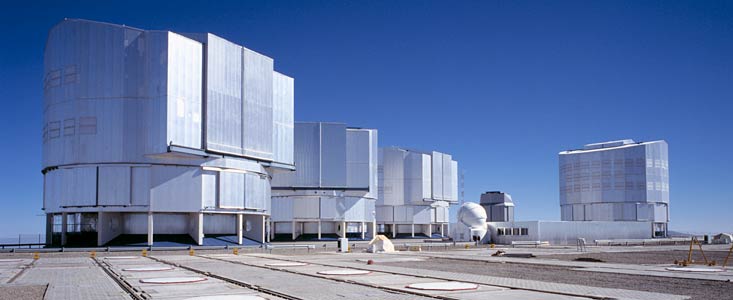 The new set at Paranal - The VLT, the VST dome and the AT1