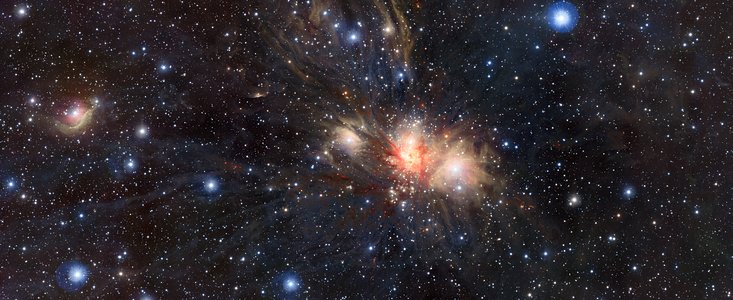 Imagem infravermelha VISTA de uma maternidade estelar no Unicórnio