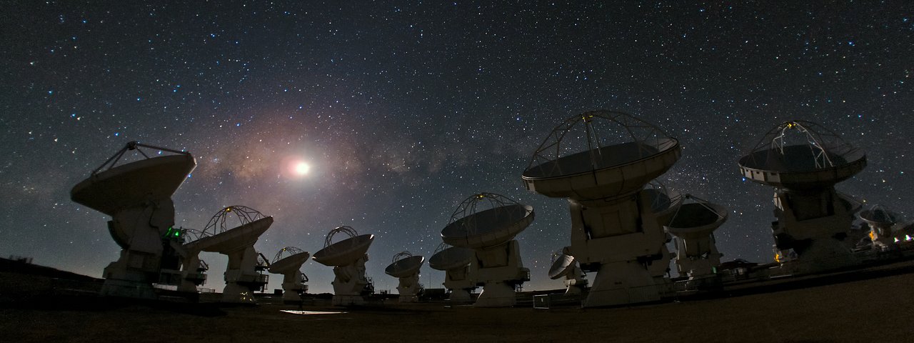 http://www.eso.org/public/archives/images/screen/potw1238a.jpg