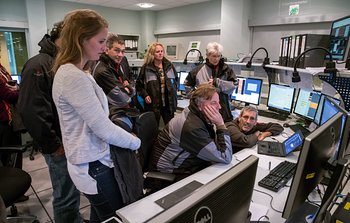 Minister Koenders bezoekt Paranal-observatorium