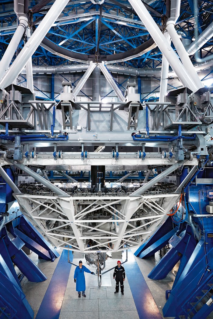 The next generation of instruments at the VLT