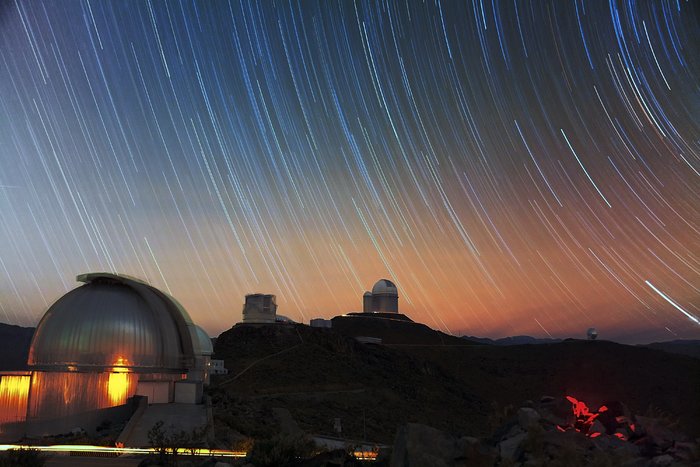 Stars streak over La Silla