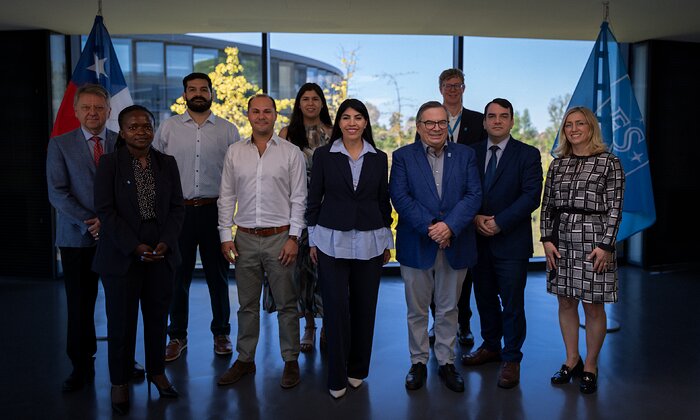 Group photo taken during Minister Lincolao’s visit to ESO Headquarters