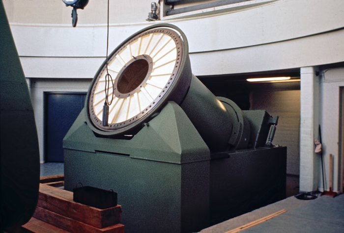 Mount of the ESO 1-metre Schmidt telescope