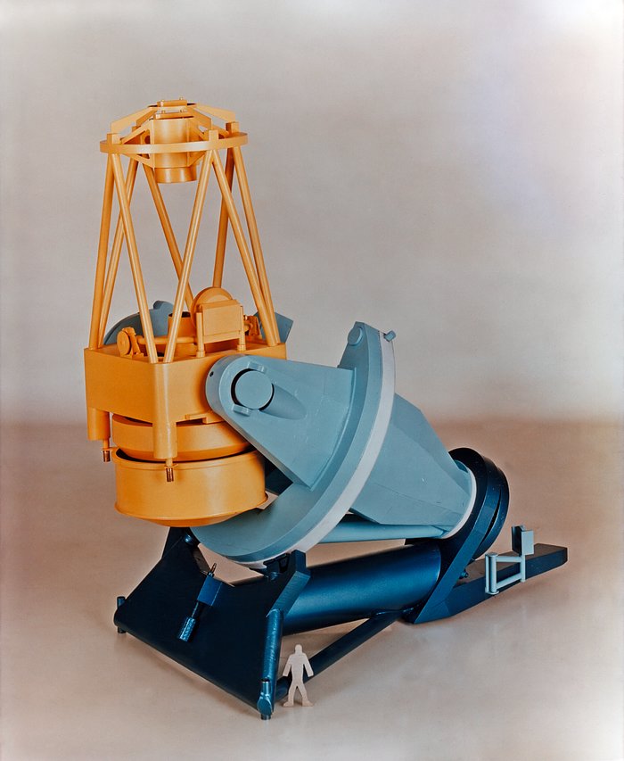 An early model of the ESO 3.6-metre telescope