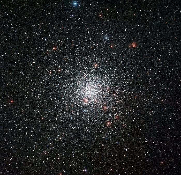 El cúmulo globular de estrellas Messier 4