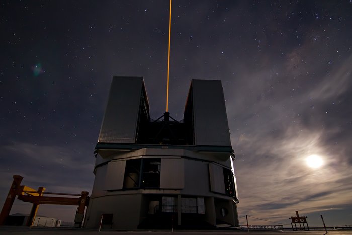 The telescope, The laser and the Moon