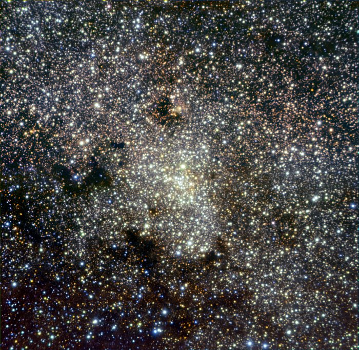Mirando el corazón de la Vía Láctea — ISAAC observa el centro galáctico