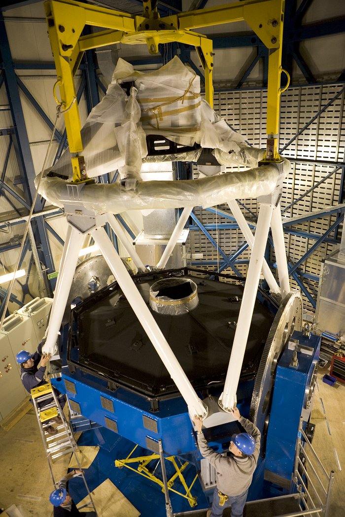VST telescope structure