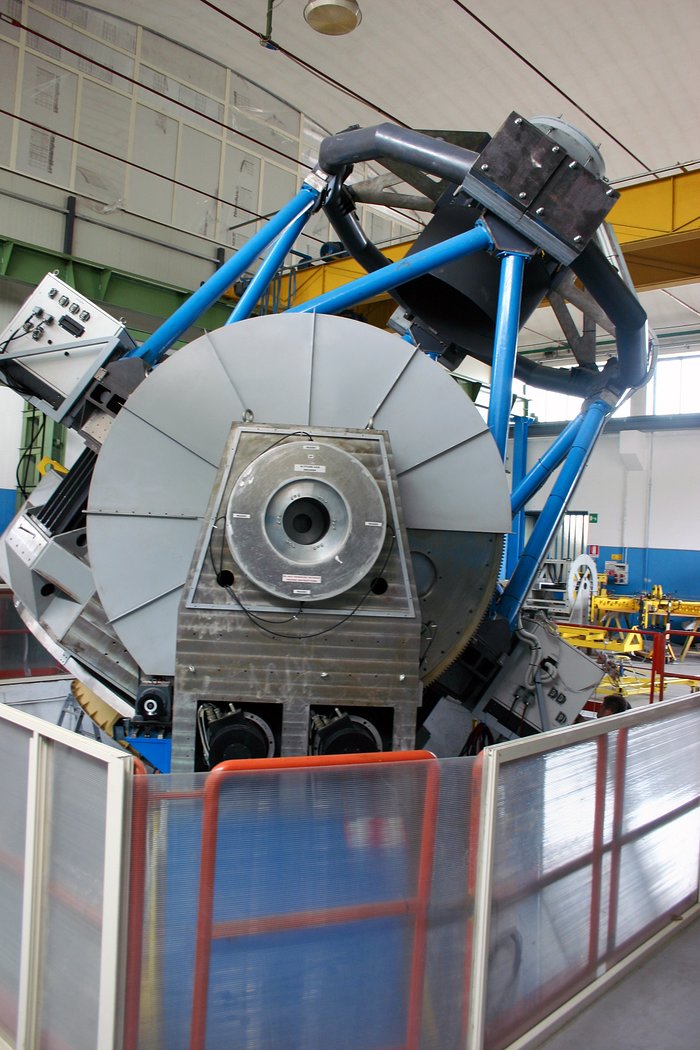 VLT Survey Telescope under construction