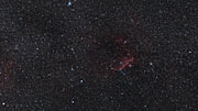 Acercándonos a las alas de la Nebulosa de la Gaviota